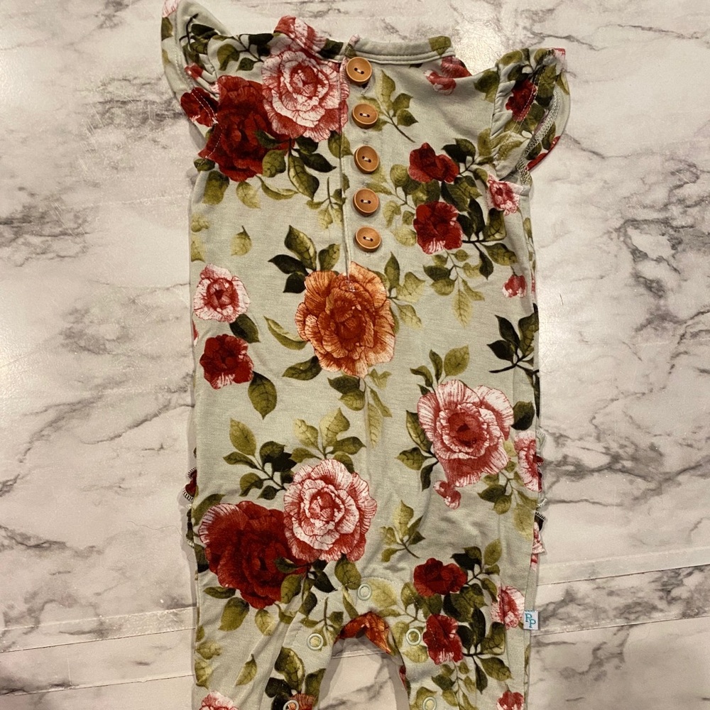 Posh peanut Lizzie romper